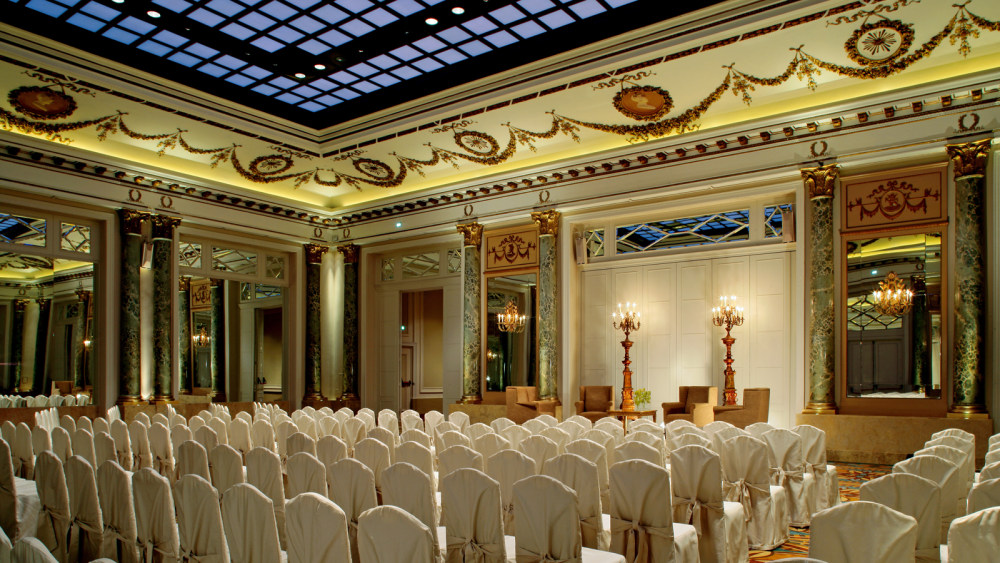 罗马威斯汀埃克塞尔西奥酒店 Westin Excelsior, Rome_The_Westin_Excelsior_Rome_Meeting_Winter_garden_Theatre_setup.jpg