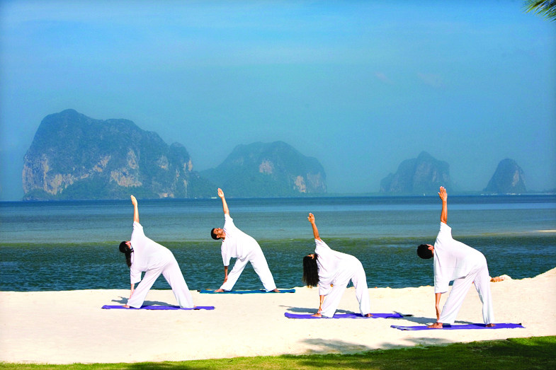 泰国苏梅岛拉瓦娜水疗度假村 Anantara Lawana Koh Samui Resort & Spa_Beachside yoga.jpg