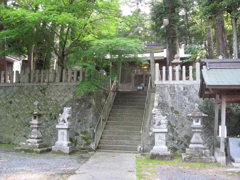 日本--熊野神社_905B93c81408CF96EC90_8ED0.jpg