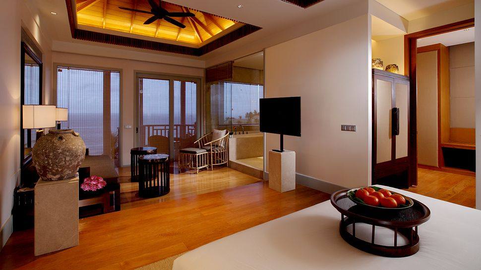 普吉岛攀瓦角丽晶酒店 The Regent Phuket Cape Panwa_009872-15-Cape Suite living room.jpg