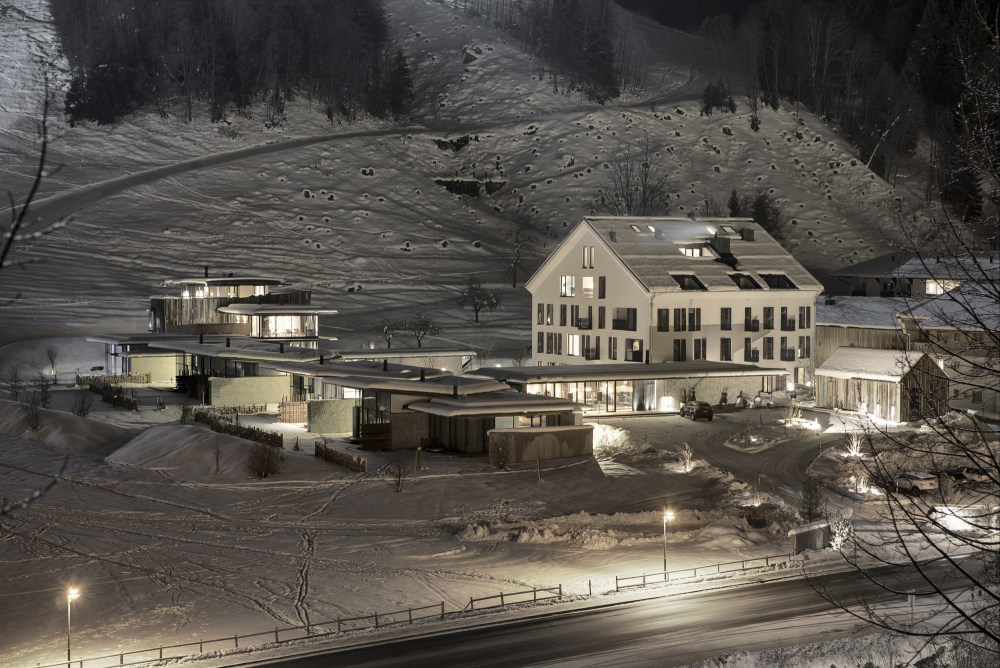 奥地利 Wiesergut  Hotel_5137d04db3fc4b6d54000050_hotel-wiesergut-gogl-architekten_wie_2012_f02_mw.jpg