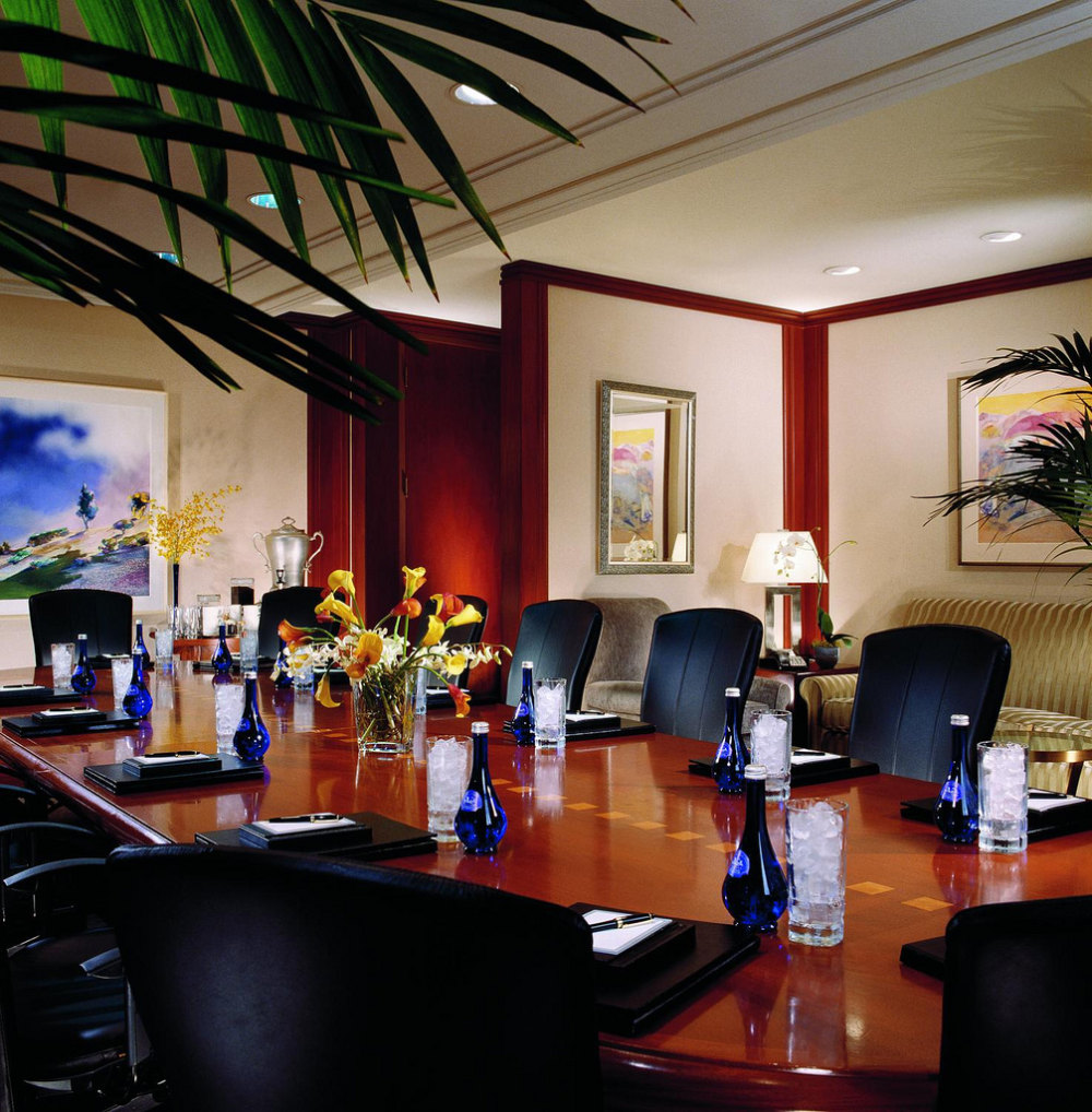 美国加州长滩威斯汀酒店_8)The Westin Long Beach—Meeting Room - Connected to Outdoor Terrace 拍攝者.jpg