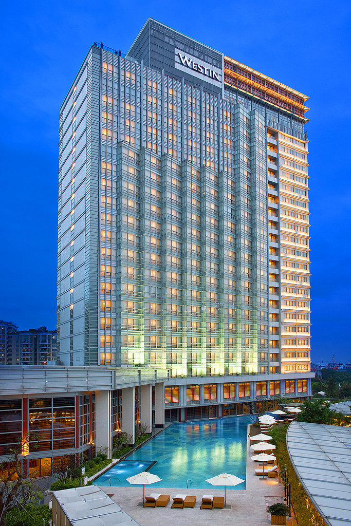 1)The Westin Shenzhen Nanshan—Exterior at night 拍攝者.jpg