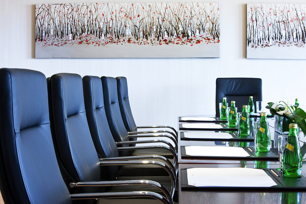 56)The Westin Shenzhen Nanshan—Meeting Room - Board meeting setup - Close shot .jpg