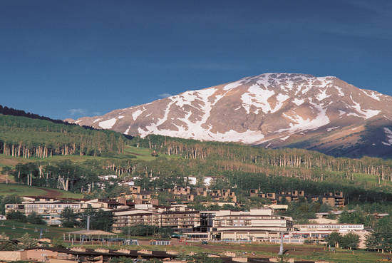 美国科罗拉多斯诺马斯威斯汀度假酒店 The Westin Snowmass Resort_rsz_pg_sthsummervt_lg.jpg