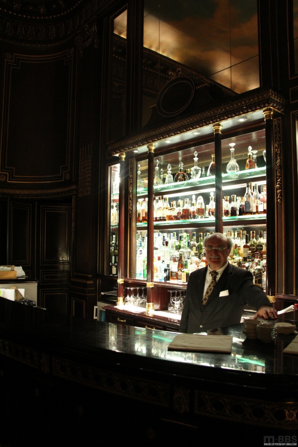 法国Le Meurice (莫里斯酒店)_BAR02.JPG