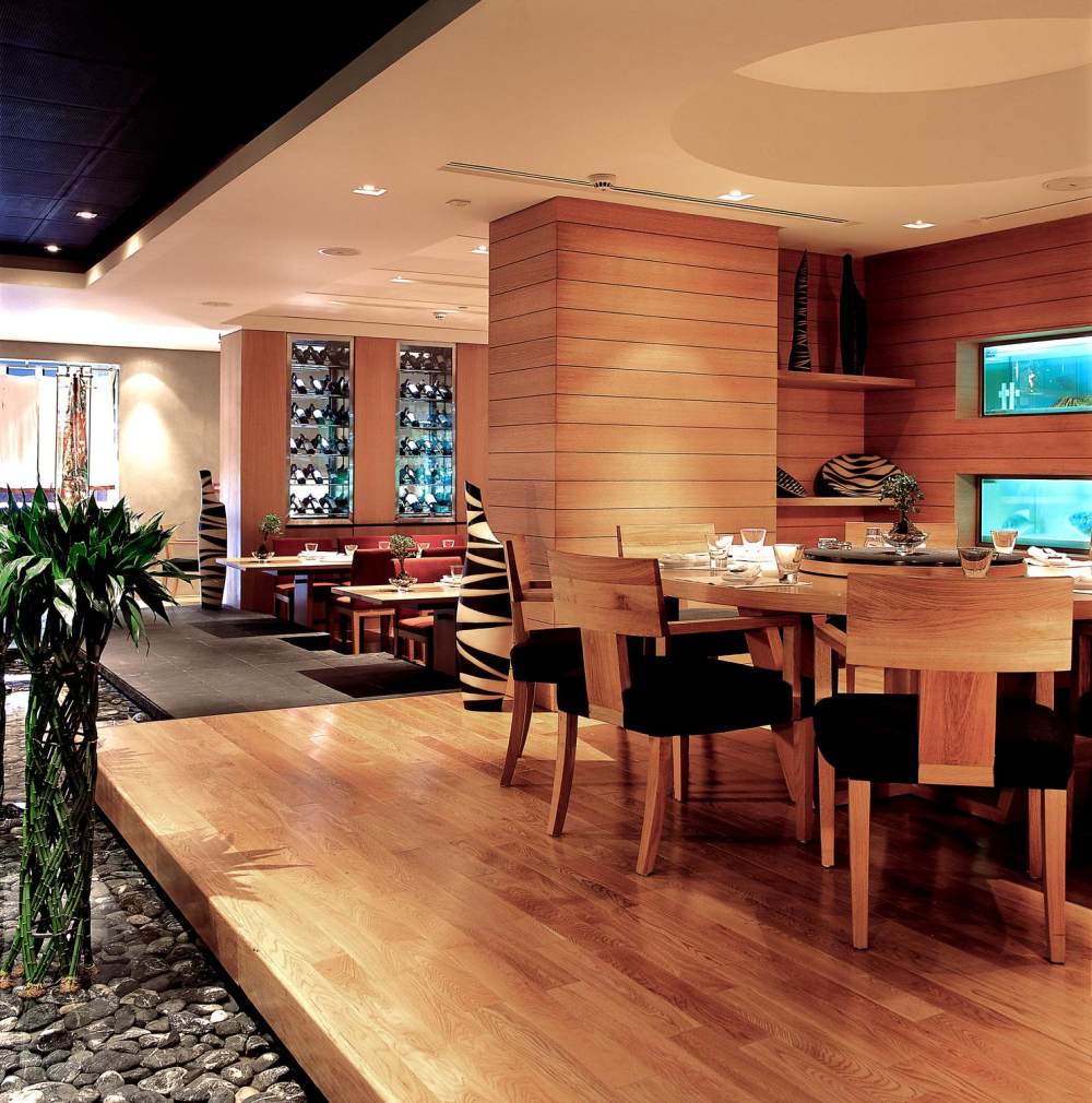 迪拜艾美酒店Le Meridien Dubai_40)Le Meridien Dubai—Kiku Restaurant 拍攝者.jpg