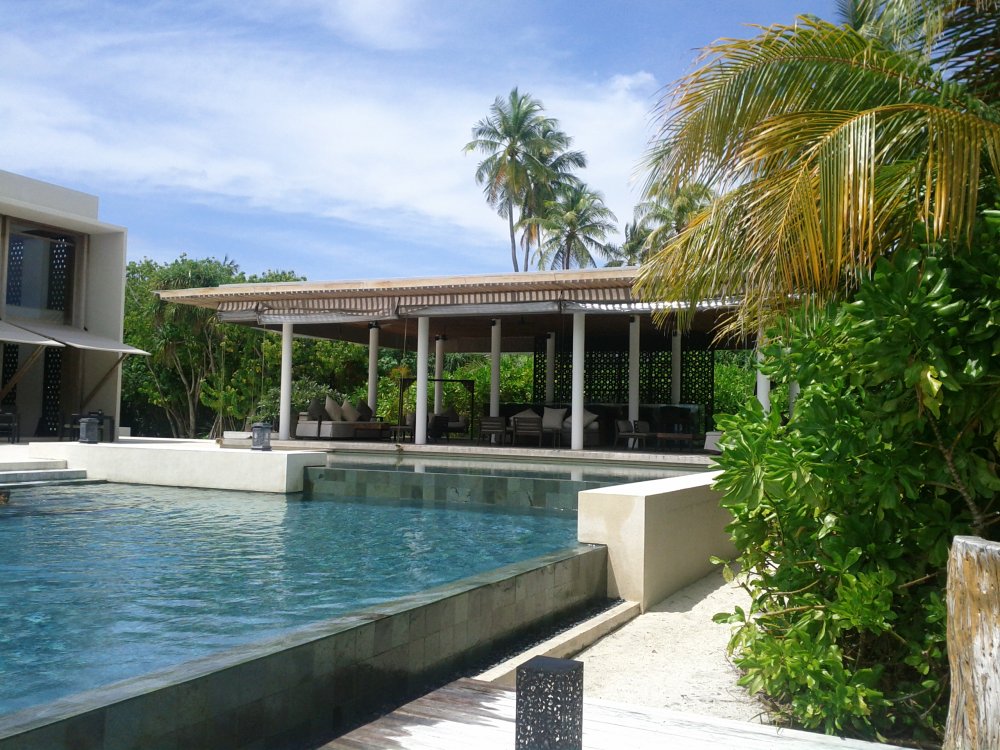 马尔代夫哈达哈岛柏悦酒店Park Hyatt Maldives Hadahaa高清自拍_park-hyatt-maldives-hadahaa-main-pool-2.jpg