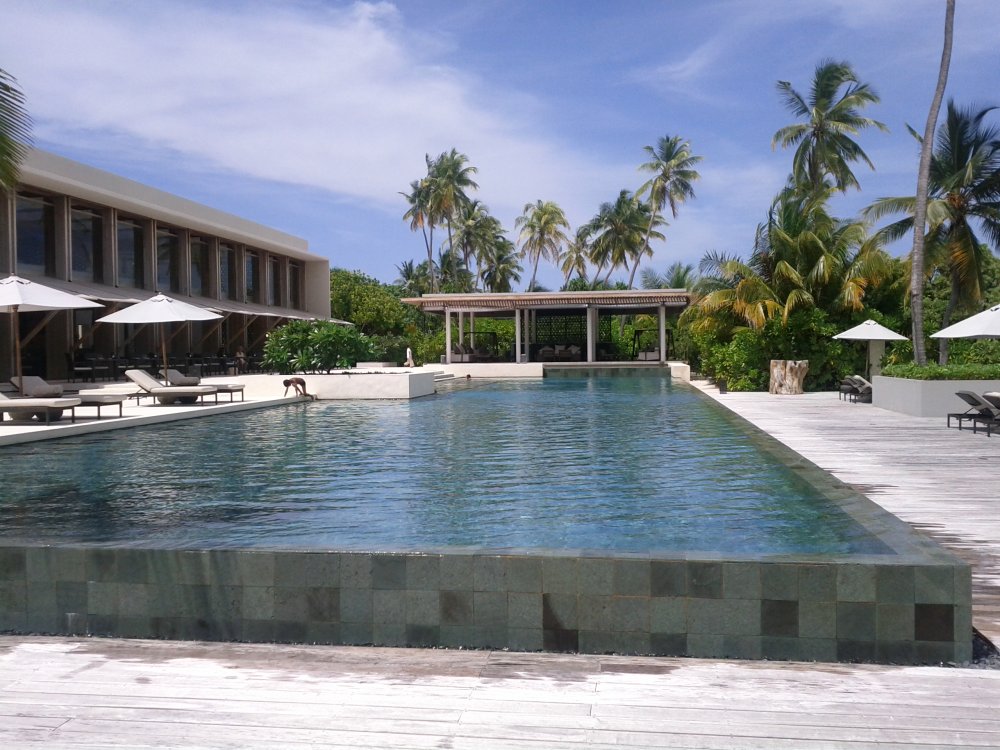 马尔代夫哈达哈岛柏悦酒店Park Hyatt Maldives Hadahaa高清自拍_park-hyatt-maldives-hadahaa-main-pool-5.jpg
