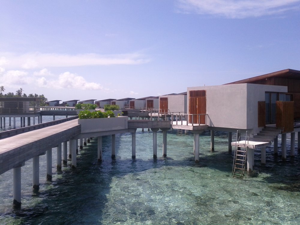 马尔代夫哈达哈岛柏悦酒店Park Hyatt Maldives Hadahaa高清自拍_park-hyatt-maldives-hadahaa-over-water-villas.jpg