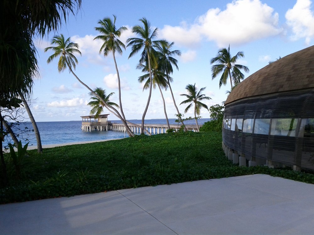 马尔代夫哈达哈岛柏悦酒店Park Hyatt Maldives Hadahaa高清自拍_park-hyatt-maldives-hadahaa-view-of-the-jetty.jpg