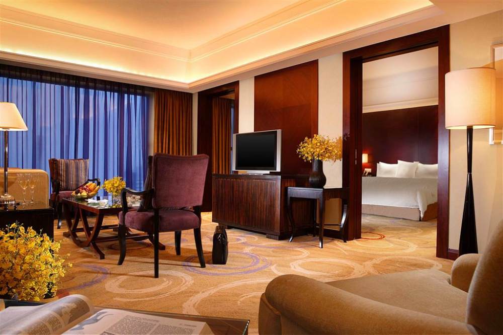 宁波喜来登Sheraton Ningbo Hotel, Ningbo - Zhejiang Province , China_25)Sheraton Ningbo Hotel—Deluxe Suite 拍攝者 Sheraton Hotels and Resorts.jpg