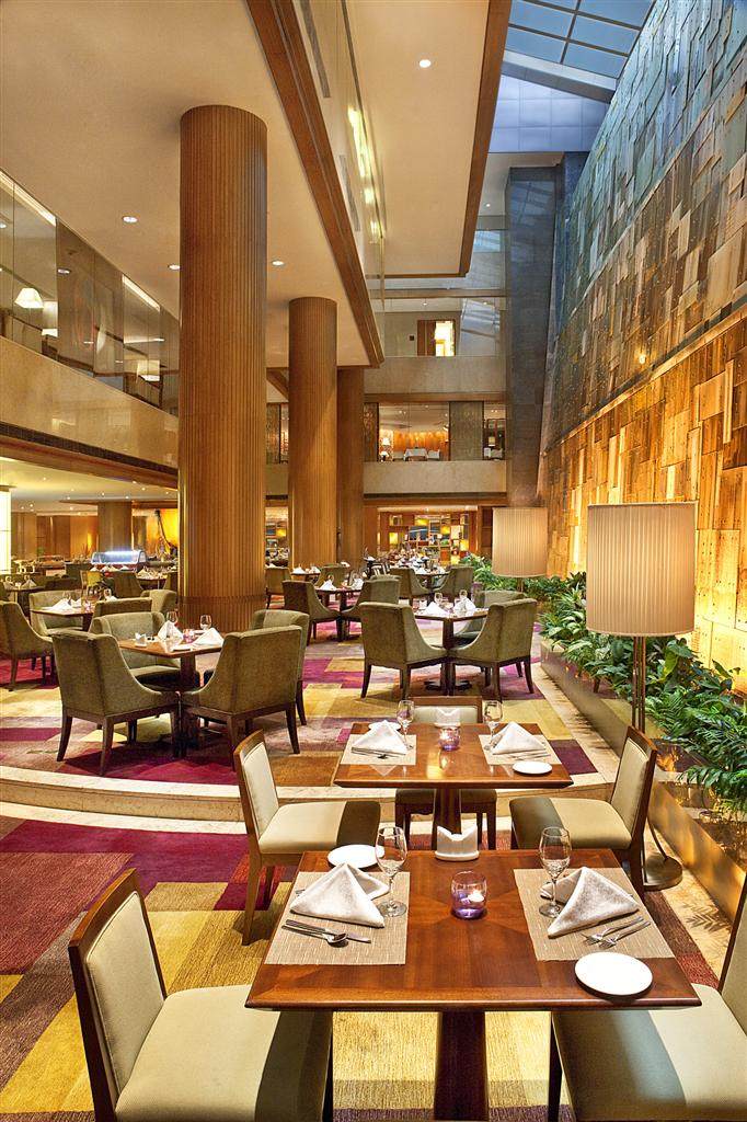 宁波喜来登Sheraton Ningbo Hotel, Ningbo - Zhejiang Province , China_31)Sheraton Ningbo Hotel—Cafe Soo 拍攝者 Sheraton Hotels and Resorts.jpg