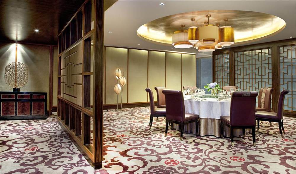 宁波喜来登Sheraton Ningbo Hotel, Ningbo - Zhejiang Province , China_77)Sheraton Ningbo Hotel—Private Dining - Crystal Room of Emperor’s Court 拍攝.jpg