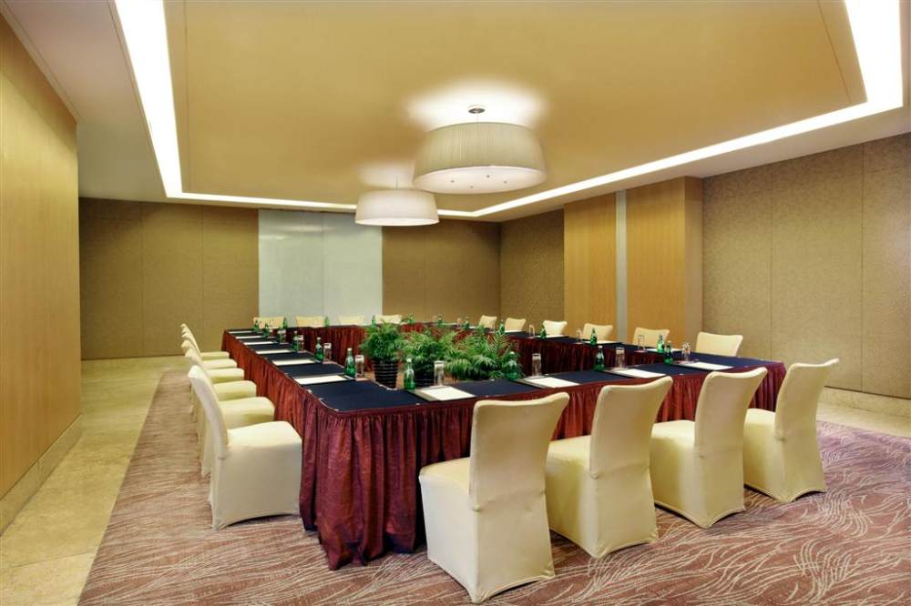 宁波喜来登Sheraton Ningbo Hotel, Ningbo - Zhejiang Province , China_78)Sheraton Ningbo Hotel—Sanjiang Meeting Room 拍攝者 Sheraton Hotels and Resorts.jpg