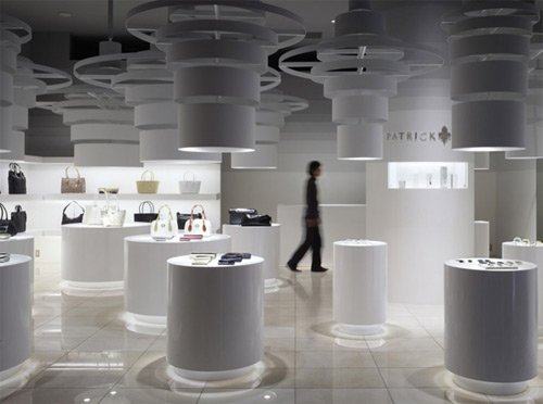 25个世界各地创意概念店室内设计_Patrick Cox (东京，日本).jpg