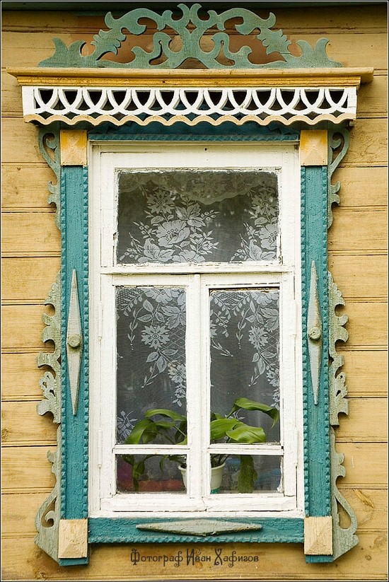 梅什金小镇32扇美丽的窗棂_myshkin-town-russia-windows-frames-31.jpg
