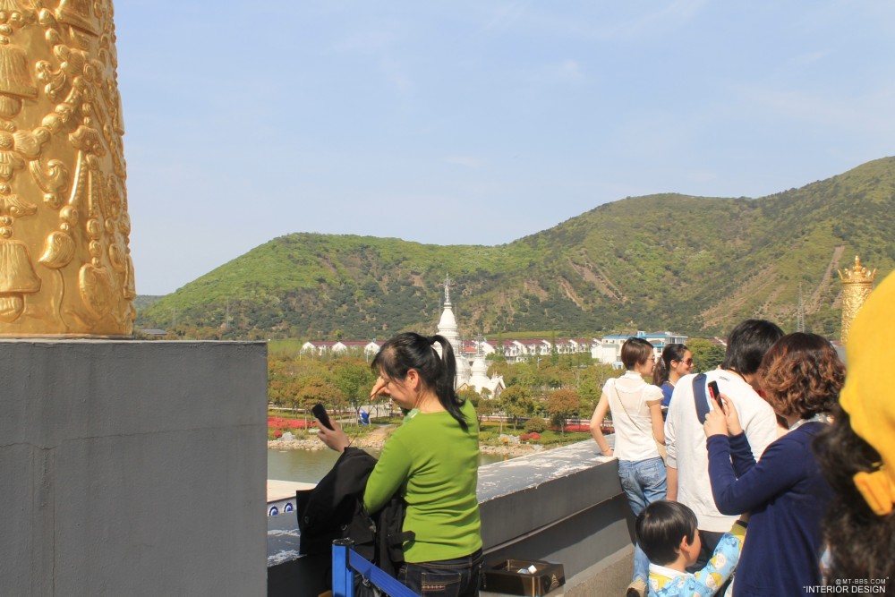 自拍-无锡+灵山大佛+2013/04/13_IMG_2072.jpg