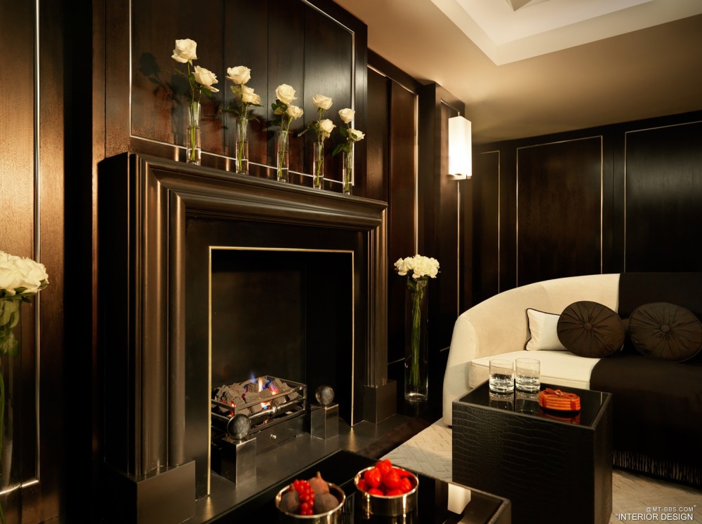 Grosvenor House Apartments by Jumeirah Living - Sample Penthouse Living Room.jpg