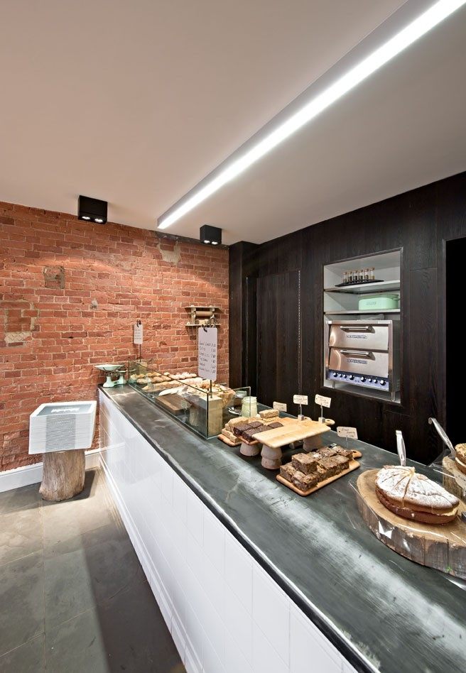 英国Coach House餐厅-2012国际餐厅和酒吧设计大奖_5-Counter-for-The-Bakery.jpg