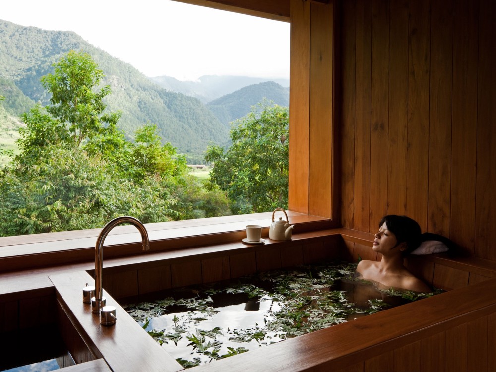 不丹Uma Punakha度假村_umapunakha_bkg_hot_stone_bath.jpg