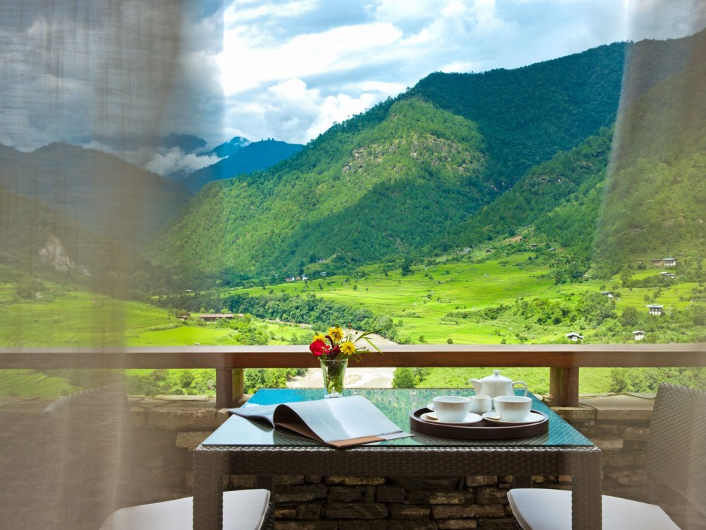 不丹Uma Punakha度假村_umapunakha_bkg_valley_view_from_terrace.jpg