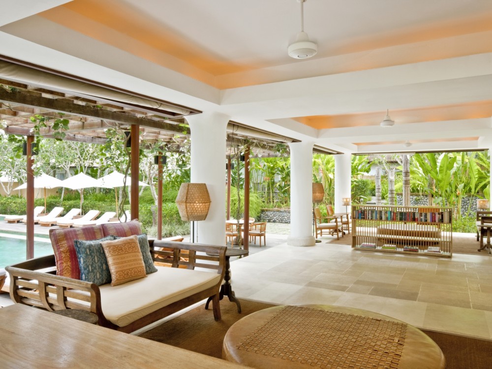 巴厘岛乌布科莫乌玛酒店 Uma by COMO, Ubud_44031002-H1-Pool_Bar_Interior_1.jpg