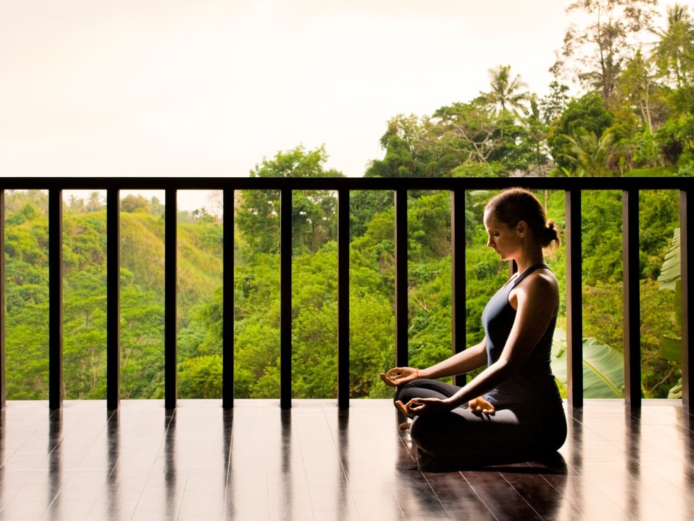 巴厘岛乌布科莫乌玛酒店 Uma by COMO, Ubud_umaubud_bkg_yoga_seated.jpg