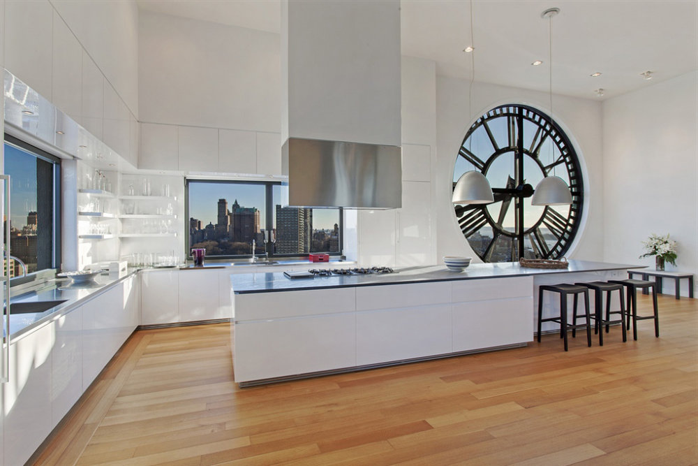 布鲁克林的标志性钟楼大厦_Penthouse-Brooklyns-Iconic-Clock-Tower-Building-Modern-Bright-Kitchen.jpg