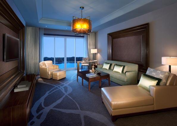 阿布扎比安纳塔拉东方红树林酒店 Eastern Mangroves, Abu Dhabi_Eastern_Mangroves_by_Anantara_Abu_Dhabi-Kasara-Suite-living-room-AEM_1798.jpg