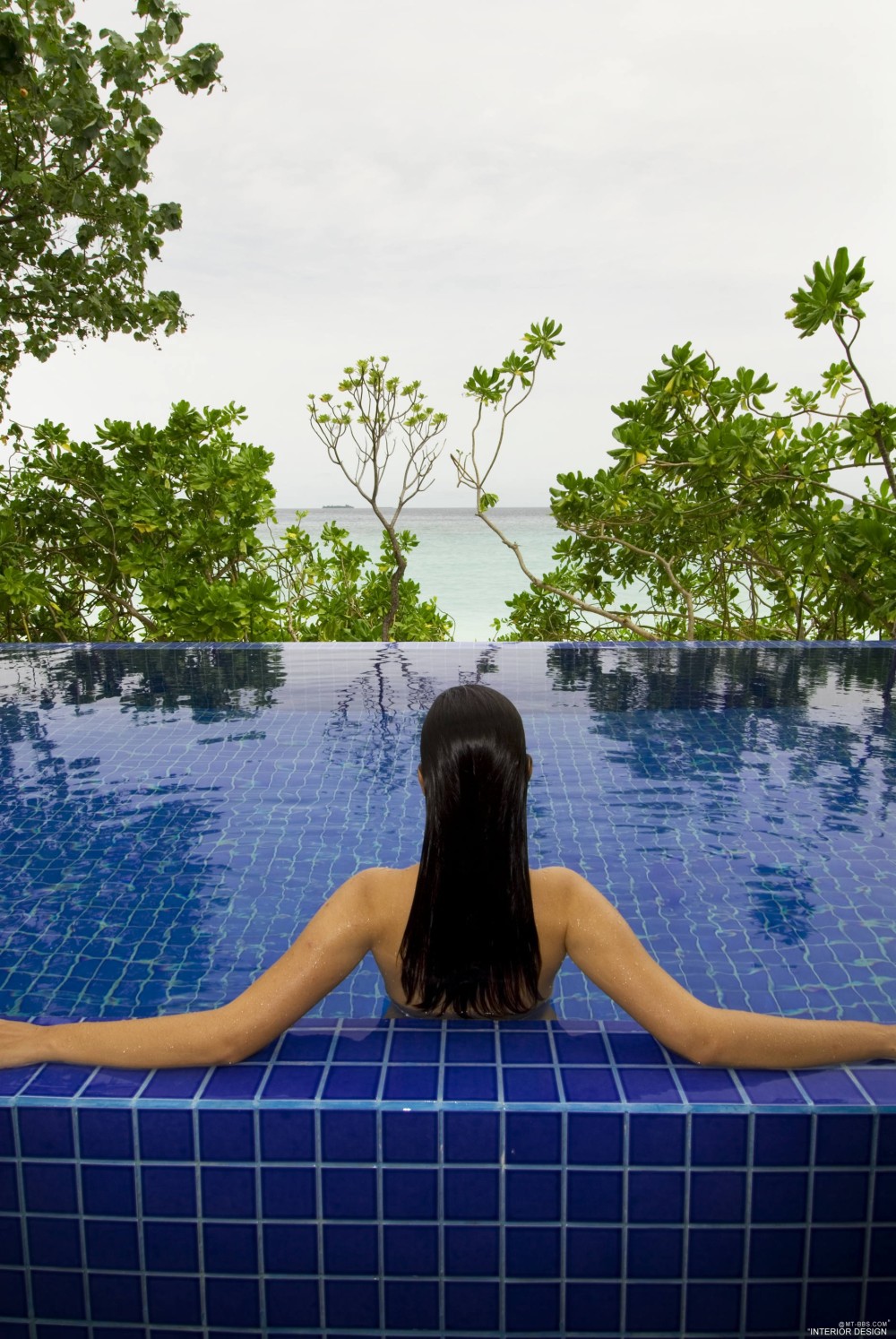 马尔代夫马迪瓦鲁悦榕庄 Banyan Tree Madivaru_25557036-H1-BTMM_ExteriorView_Villa Exterior6_BTM8033.jpg