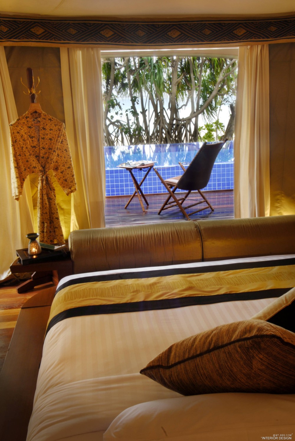 马尔代夫马迪瓦鲁悦榕庄 Banyan Tree Madivaru_25557117-H1-BTMadivaru_Bed Room4_BTM7707_16.jpg