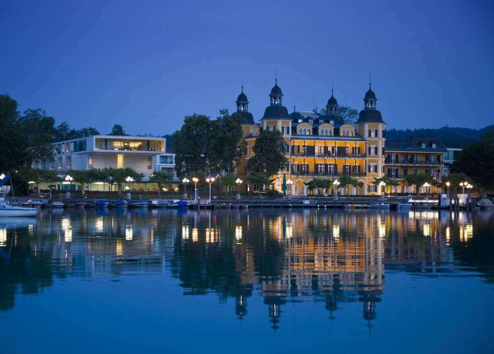 奥地利韦尔登城堡酒店 SCHLOSS VELDEN A CAPELLA HOTEL_003.jpg