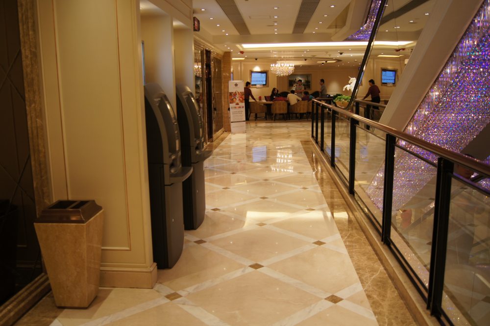 澳门英皇娱乐酒店Grand Emperor Hotel， Macau_DSC03835_调整大小.JPG