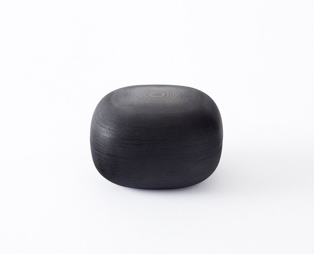 绝对精品1--木质艺术品及用品_Lacquered-Paper-Objects-by-Nendo-2.jpg