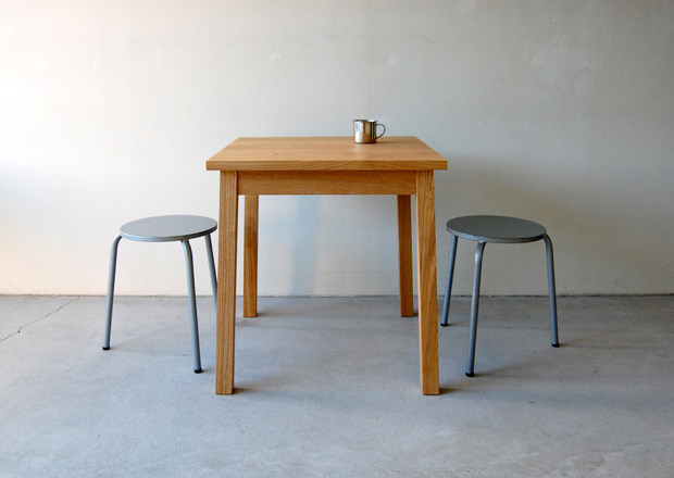 绝对精品2--木质家具_A-Selection-of-Furniture-by-NAUT-Design-7.jpg