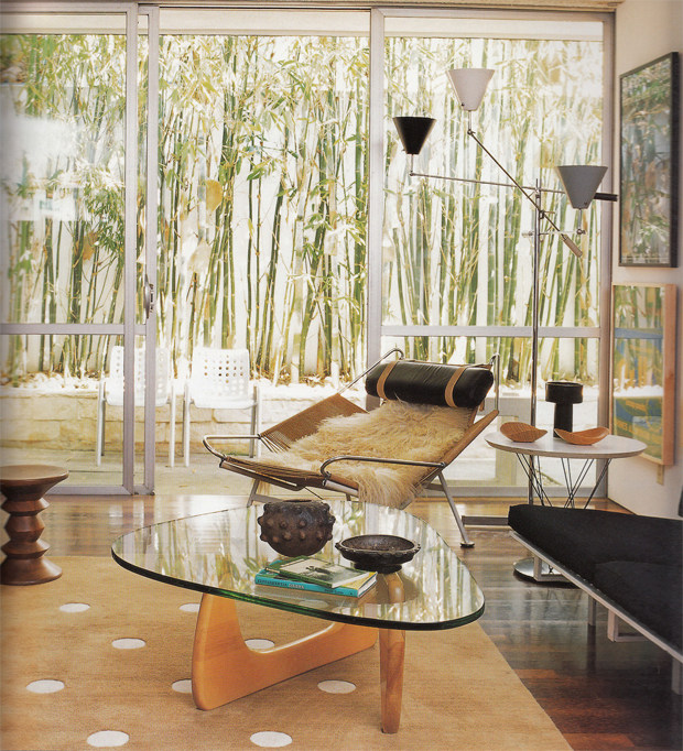 绝对精品2--木质家具_Strick-house-by-Oscar-Niemeyer-image7.jpg