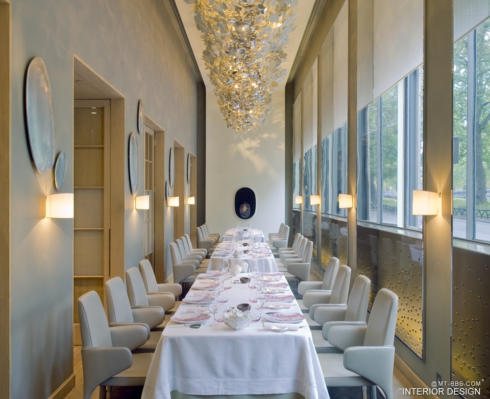 伦敦多切斯特酒店 Dorchester London_H0BMS_27252101_Alain Ducasse at The Dorchester - Salon Park Lane.jpg