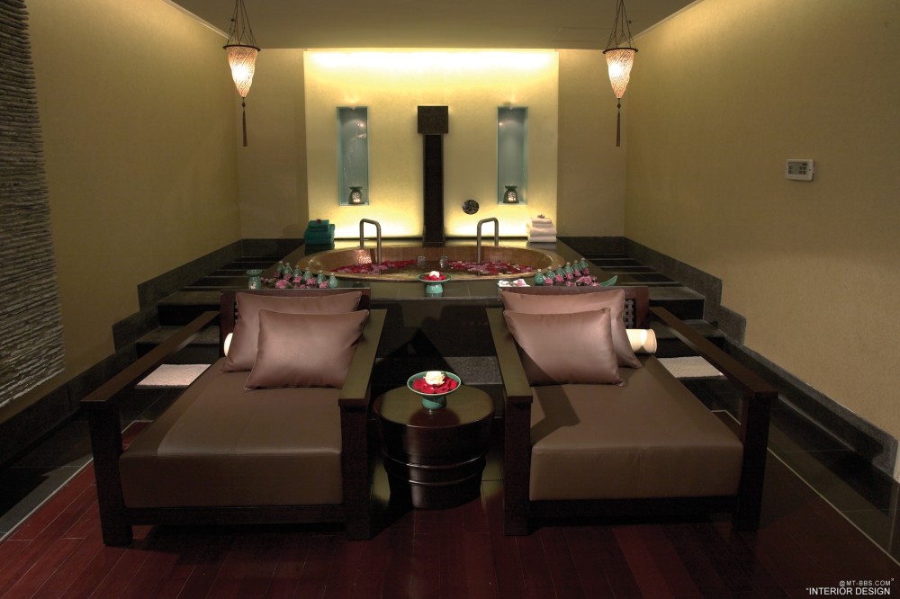 悦榕庄温泉 Banyan-Tree-Spa_25559074-H1-ESKW_1006_Double Treatment Room with Bath.jpg