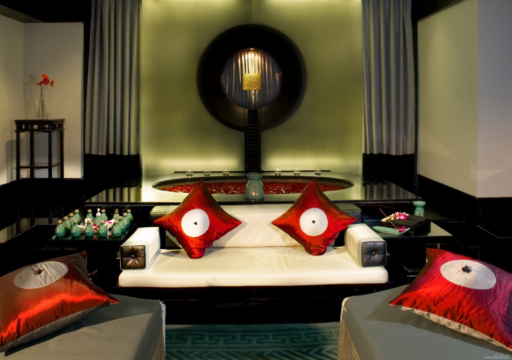悦榕庄温泉 Banyan-Tree-Spa_25559042-H1-BTSHA_IG_0808_Water Room - Floral Bath_BTSHA25.jpg