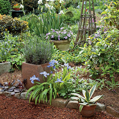 cottage-garden-trellis-pot-container-iris-l.jpg