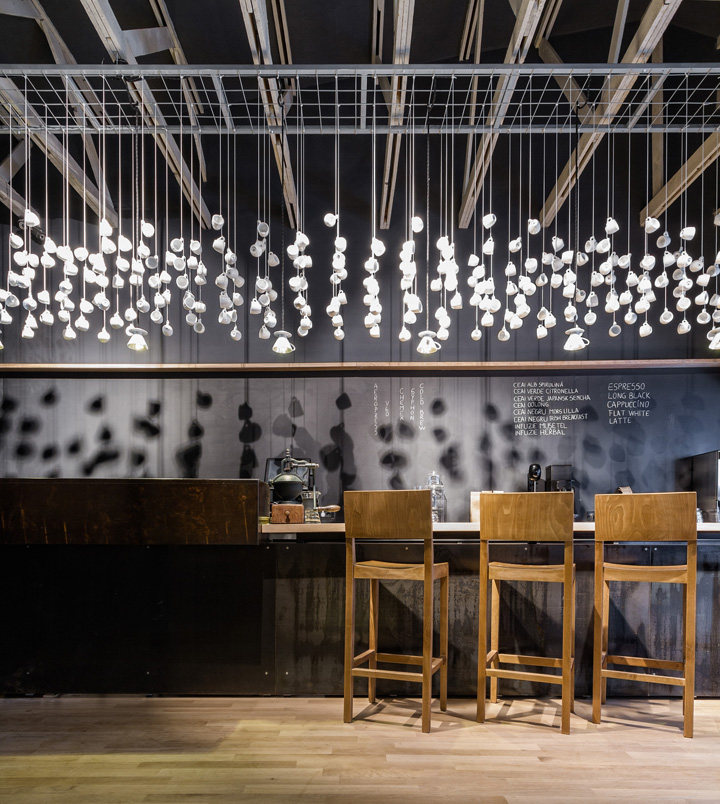 FLYING SAUCERS 罗马尼亚布加勒斯特欧咖啡店_Origo-Coffee-Shop-by-Lama-Arhitectura-Bucharest-08.jpg