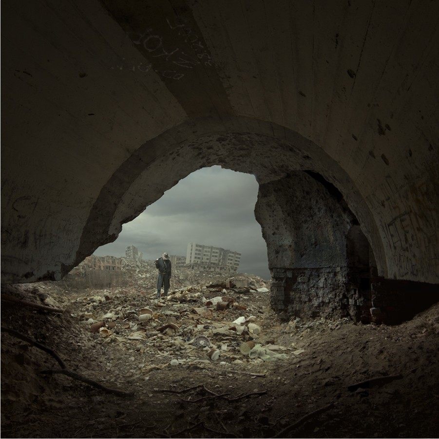 Karezoid Michal Karcz 神祗般的画面_Aftermath.jpg