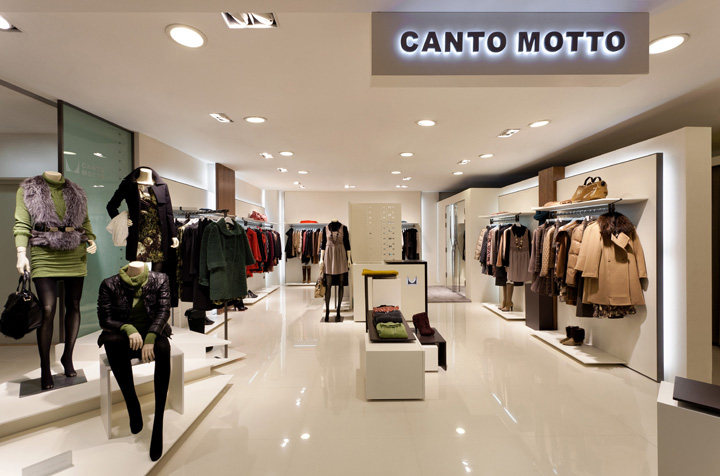 广州Canto Motto专卖店设计by OOBIQ Architects_09512622hggll07hh27hm0.jpg