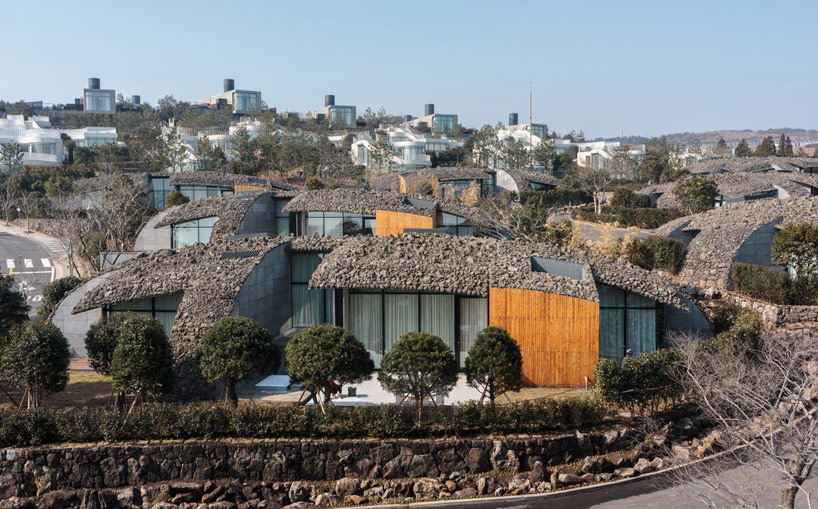 隈研吾设计济州韩国别墅_kengo-kuma-jeju-ball-designboom03.jpg