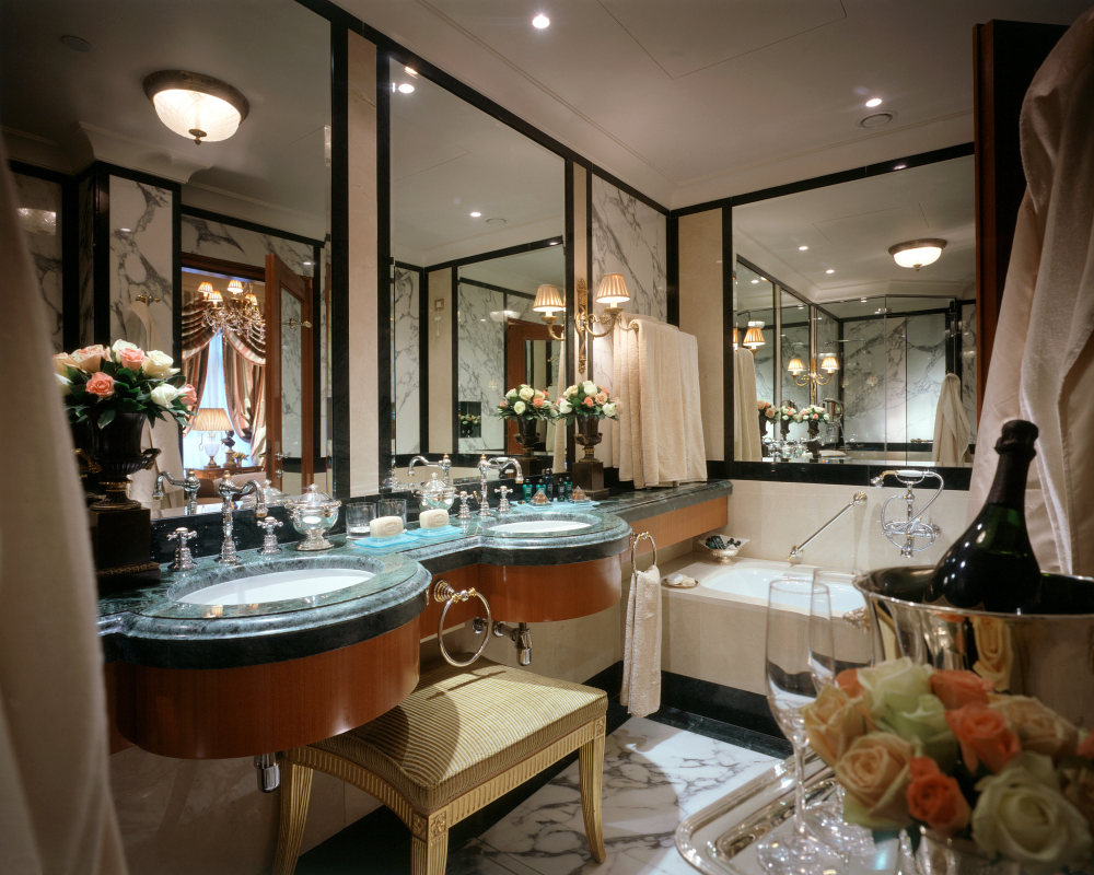 雅典希腊大不列颠大酒店_Bathroom_Deluxe Room.jpg