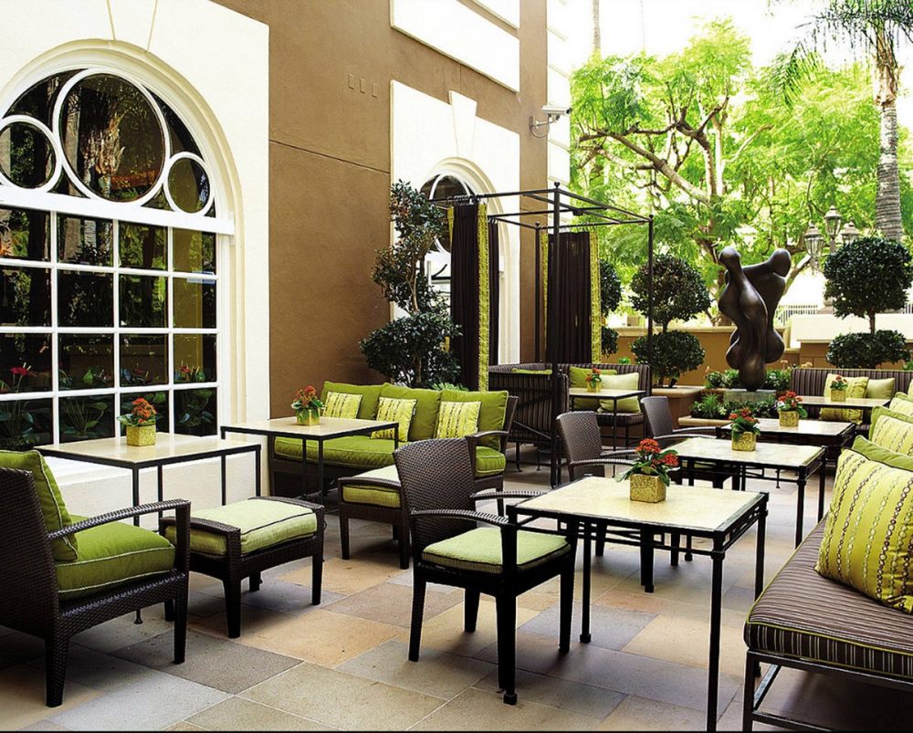 美国洛杉矶四季酒店Four Seasons Hotel Los Angeles at Beverly Hills_architecture-Windows-Lounge.jpg