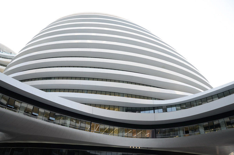 银河SOHO' by zaha hadid 高清实景_original_B4d8_36000001a31d1260.jpg