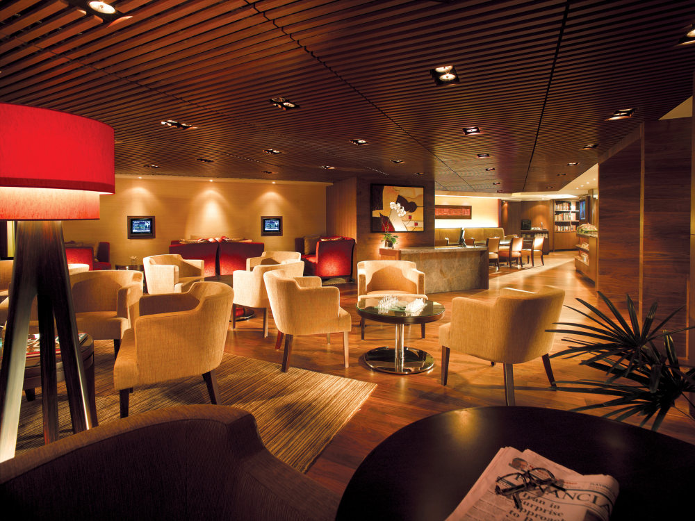 香港逸东「智」酒店 Eaton Smart, Hong Kong_44031457-H1-E_Club_Lounge_(hi-Res).jpg