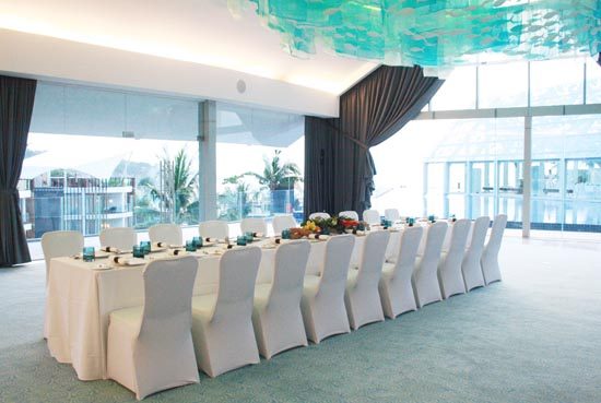 巴厘岛金巴兰艾美酒店 Le Méridien Bali Jimbaran_BaleBanjarLongTableDinner_lg.jpg